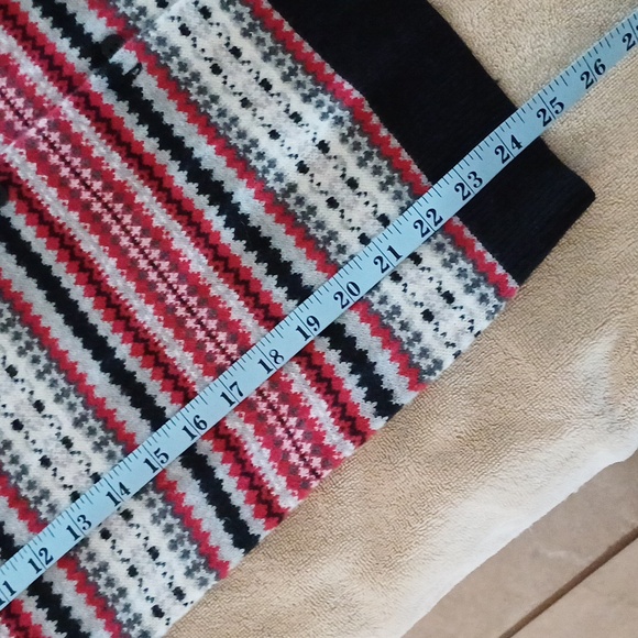 🔥🔥Talbots Fair Isle Nylon & Lambswool Cardigan sweater red Black M - Picture 5 of 11